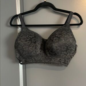 Black Lace Full-Coverage Bralette with Wide Strap new condition
